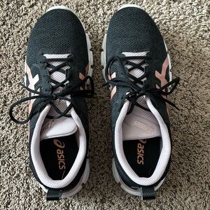 Asic Gel Quantum Lyte women’s athletic shoes